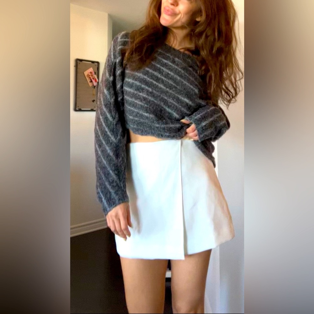 Gray cropped off the shoulder Women's Sweater